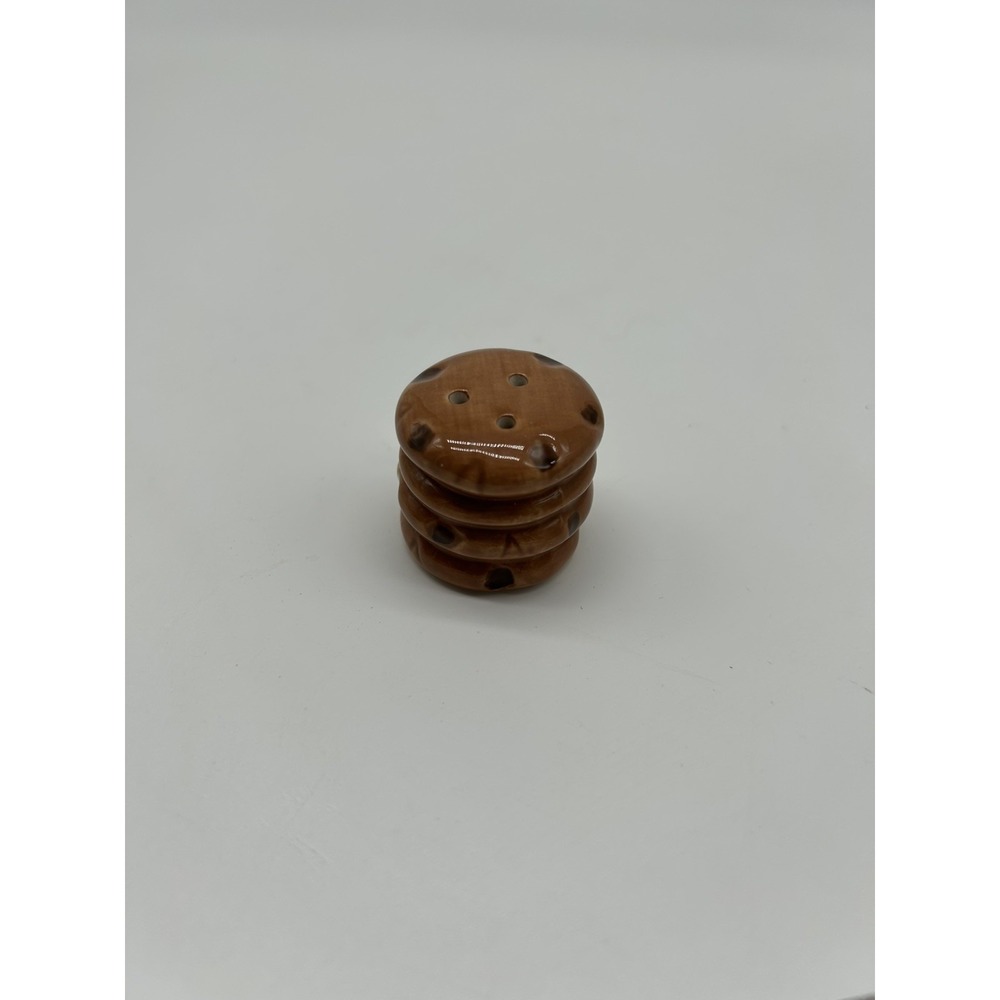 Cracker Barrel Salt Pepper Shaker Stacked Cookies New Replacement Item Country